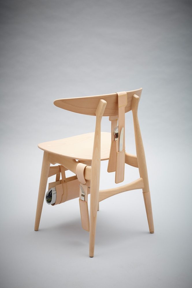 Chairity 01