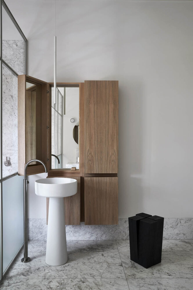 Hecker Guthrie East Melbourne Residence Photo Credit Shannon McGrath 34