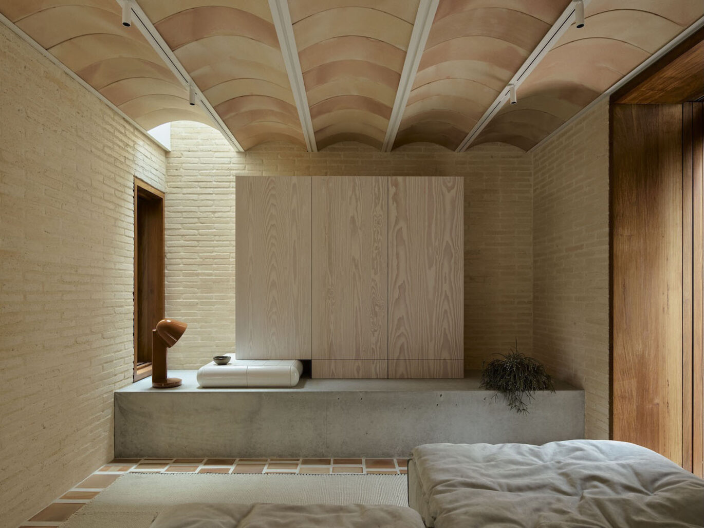Hecker Guthrie Sydney Residence Photo Credit Anson Smart 4